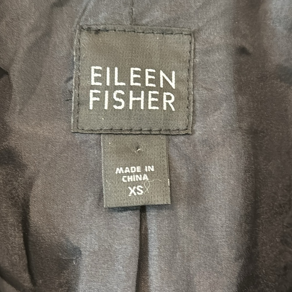 EILEEN FISHER Velvet Quilted Lattice Jacket Silk Blend Like New! Size XS - Picture 7 of 8